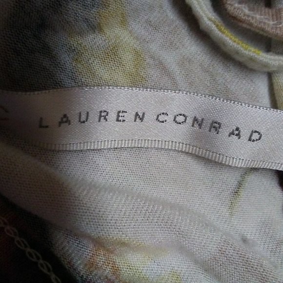Lauren Conrad Floral Tank - Picture 6 of 7